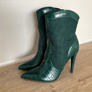 -SOLD- Brittany Alden X Shoedazzle Capri Bootie
